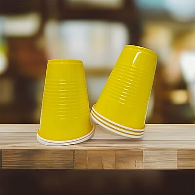 The Magic Balloons - Bright Yellow Glass, 360ml Reusable and Recyclable Yellow Drinking Cups Pack of 50pcs - 12oz Leakproof, Great for Cold Drinks, Juices, and More Party & Event Supplies