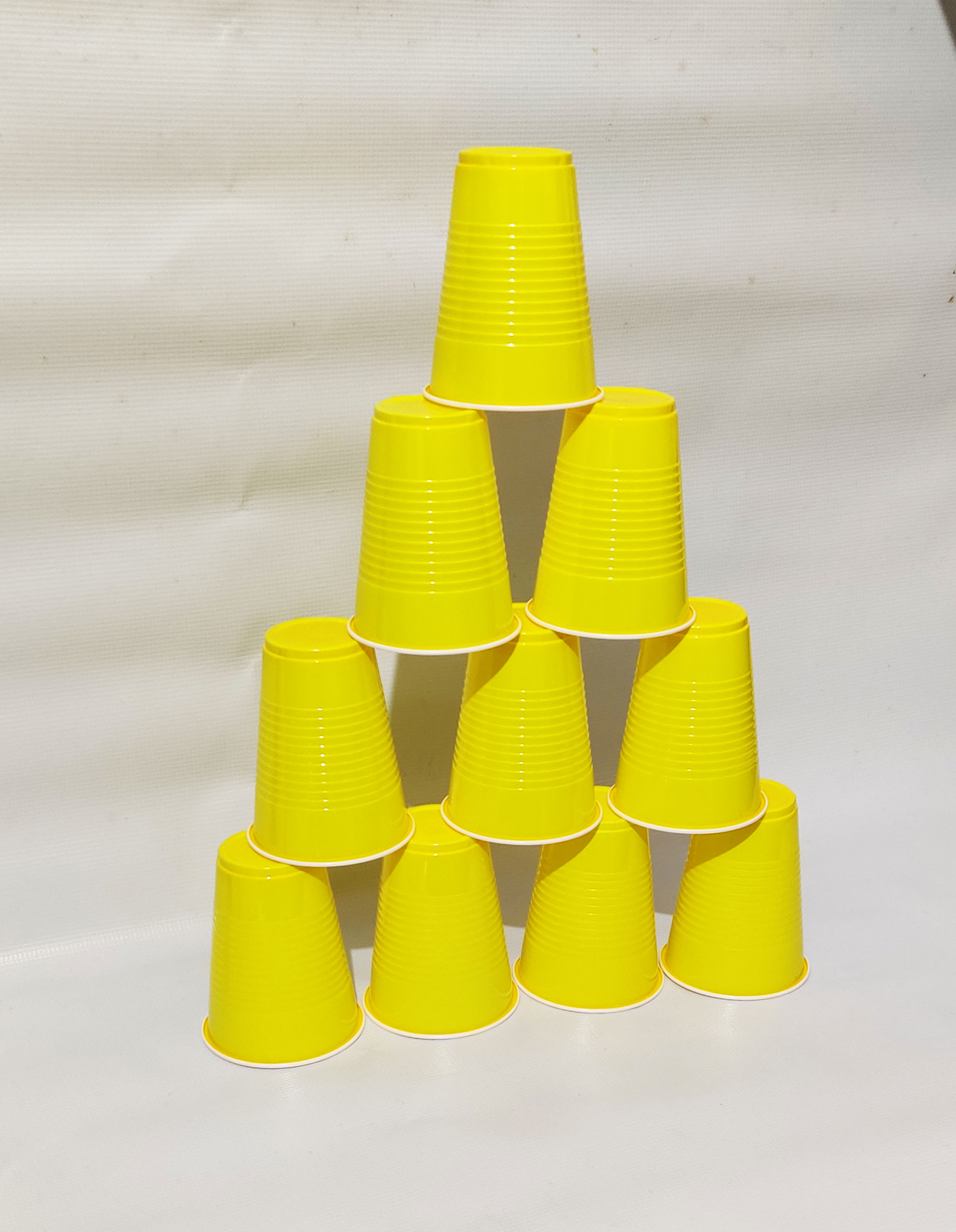 The Magic Balloon Store- Beer Pong Glasses- Drinking Glasses for Christmas Bachelor Cocktail New Year and Wedding Party Supplier - Liquid Capacity 450ml Pack of 20pcs The Magic Balloon Store- Beer Pong Glasses- Drinking Glasses for Christmas Bachelor Cocktail New Year and Wedding Party Supplier - Liquid Capacity 450ml Pack of 20pcs
