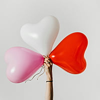 The Magic Balloons- Brighten Up Your Event with Our Pack of 6 Red, White, and Pink Heart-Shaped Balloons - Ideal for Valentine's Day, Weddings, Birthdays, Anniversaries, and More-181628